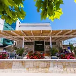 Hotel Prestige